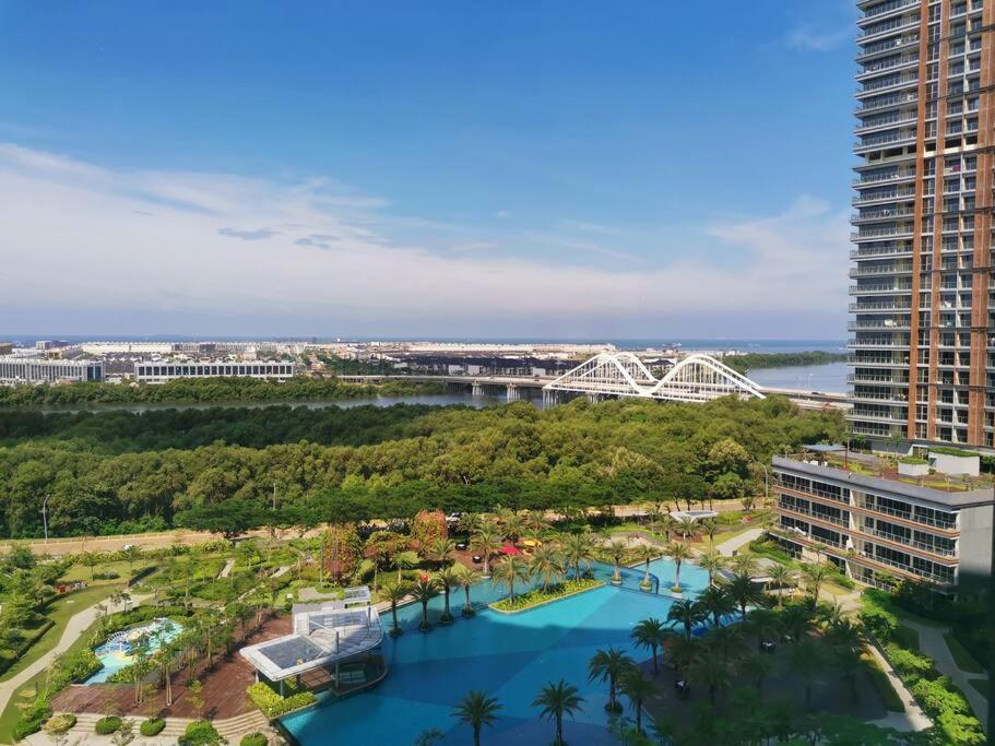 Pik Family 2 Bedroom, 5 Beds & Balcony Best View Jakarta Exteriér fotografie